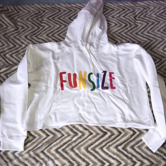 Fun size hoodie - Picture 2 of 3